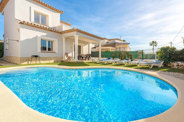 Casa rural para 6 personas, con Terraza en Beniarbeig