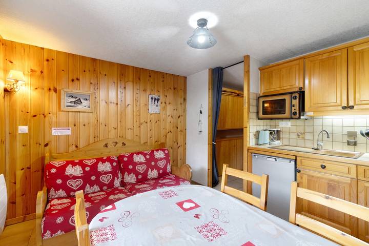 Hel lejlighed, Central Studio – Sleeps 4, Mountain View & Balcony in Station de Morillon, Grand Massif