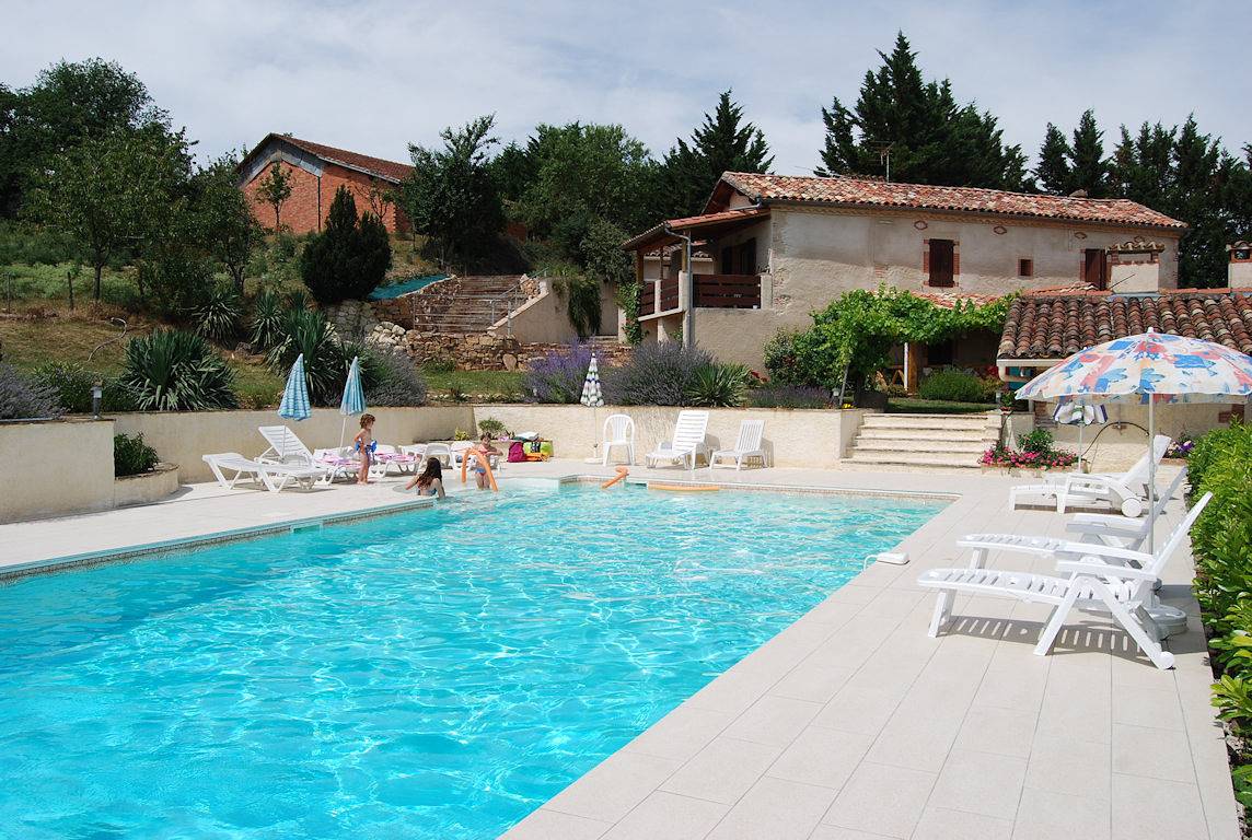 Gîte l'Atelier de plain-pied, à la campagne près d'Albi in Cadalen, Région d'Albi