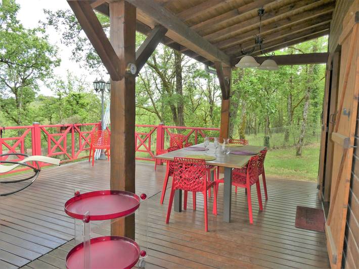 Location de vacances pour 7 personnes, avec terrasse ainsi que jardin et vue à Loupiac (Lot) - 3