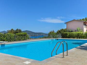Villa mit pool für 4 Personen, mit Pool und Garten sowie Terrasse auf Elba