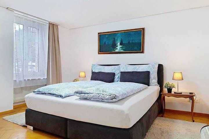 Geheel appartement, Bieri-Haus in Unterseen, Meer van Thun