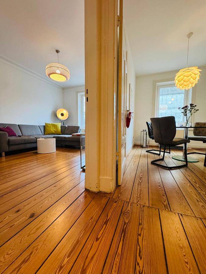 Ganze Wohnung, One-Bedroom Apartment in Hamburg-Nord, Hamburg