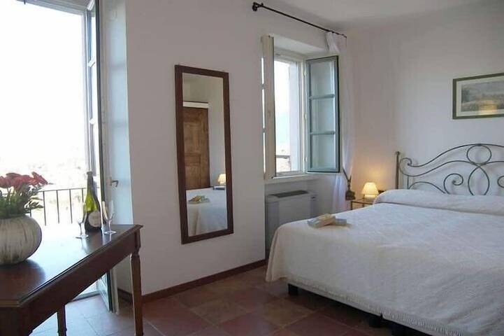 Villa pour 10 personnes, avec jardin et balcon à Bellagio - 4