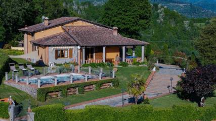 Villa per 6 Persone in Gallicano, Parco Regionale delle Alpi Apuane, Foto 1