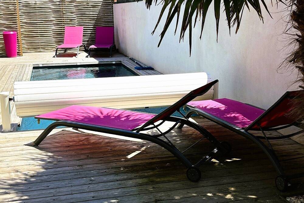 Nueva casa contemporánea 5 personas a 80 metros de las playas 2 dormitorios y piscina climatizada in Angoulins, Región de La Rochelle