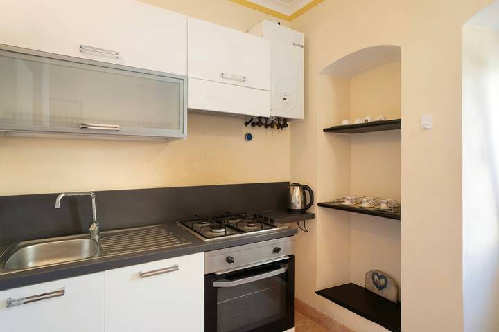 Appartamento intero, Appartamento 'Ferrovia, Borgo Dei Pescatori' con vista mare e Wi-Fi in Cervo (Liguria), Riviera di Ponente