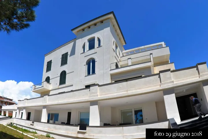 Casa vacanza per 5 persone, con panorama e giardino - 1