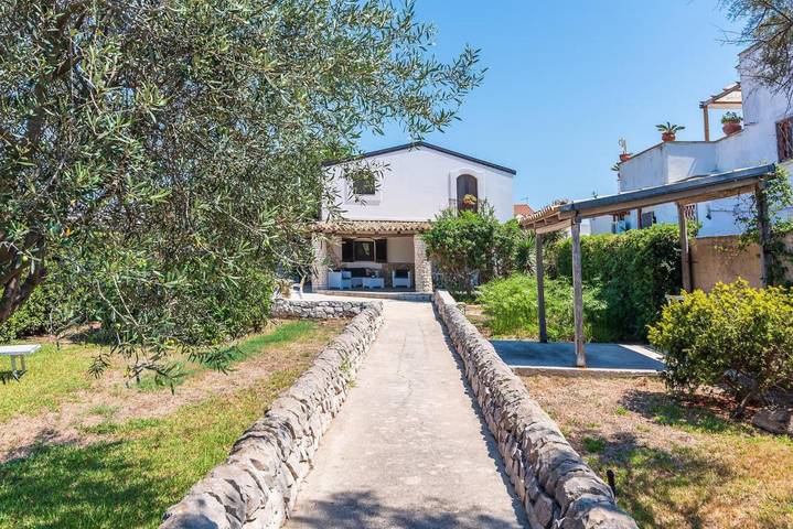 Villa per 6 persone, con giardino e panorama a Granelli