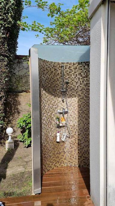 Location de vacances pour 8 personnes, avec jacuzzi et balcon à Ermont - 3