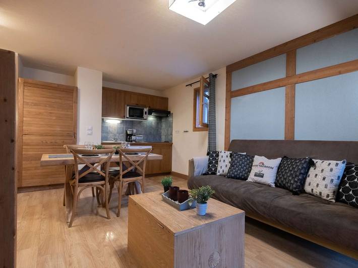 Apartamento entero, Apartamento en Saint-Lary con piscina, sauna y parking in Saint-Lary-Soulan, Parque nacional de los Pirineos