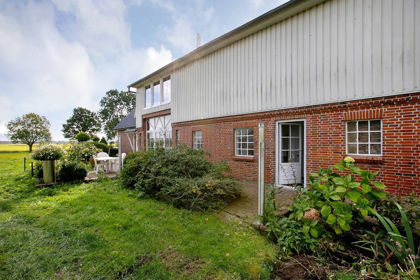 Ganze Wohnung, Ferienwohnung Schmidt Bergewöhrden" mit Gemeinschaftsgarten und Wi-Fi in Bergewöhrden, Eider-Treene-Sorge