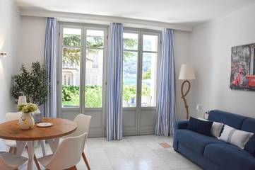 Ferienwohnung für 4 Personen, mit Ausblick und Garten sowie Seeblick und Pool in Porto Ceresio