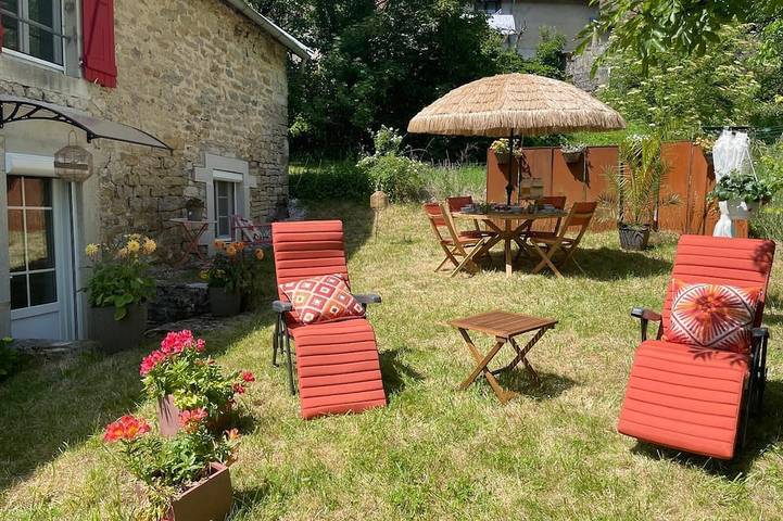 Ferienhaus für 10 Personen, mit Garten und Whirlpool, mit Haustier - 1
