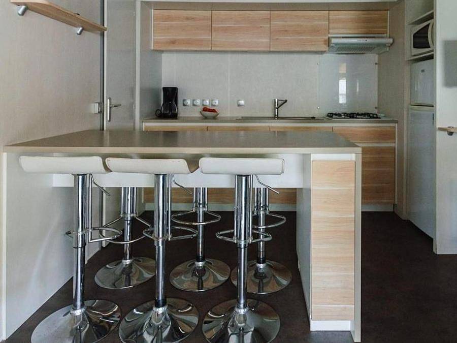 Yelloh! Village Les Bois Du Chatelas - Mobilhome 6 personnes - Clim in Bourdeaux, Région de Die