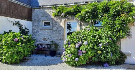 Location de vacances pour 4 personnes, avec vue, animaux acceptés à Kergrist