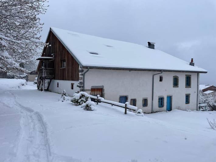 Gîte pour 8 personnes, avec terrasse, adapté aux familles à Basse-sur-le-Rupt