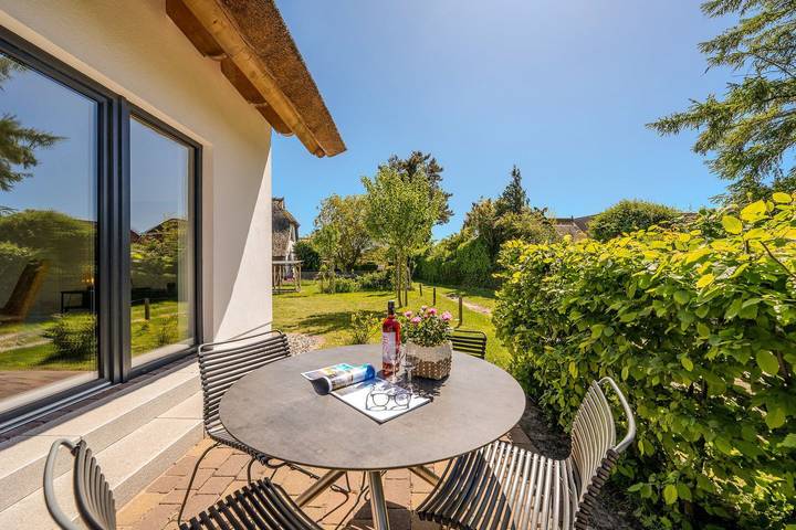 Ferienhaus für 4 Personen, mit Terrasse und Garten sowie Sauna in Born a. Darß - 2