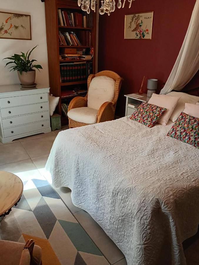 Standard Double Room with Fan in Volonne, Région de Forcalquier