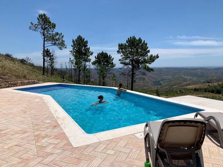 Camping für 4 Personen, mit Pool und Garten sowie Ausblick und Seeblick an der Algarve - 2