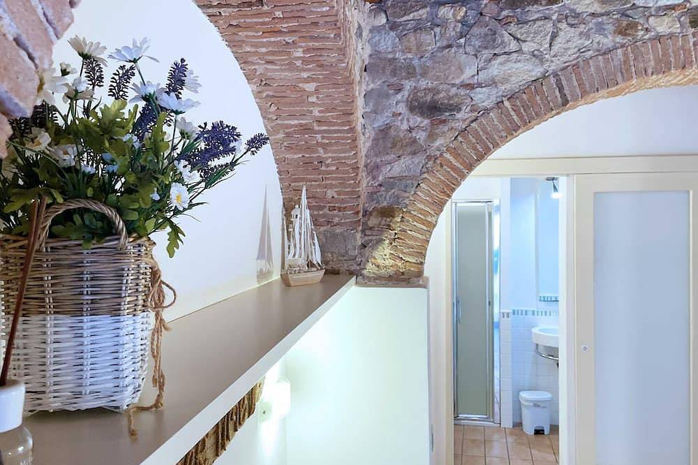 Apartamento entero, Casa Cotone - in the heart of Marciana Marina in Marciana Marina, Elba