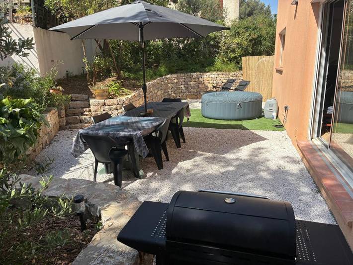 Villa pour 4 personnes, avec Jacuzzi ainsi que Terrasse et Jardin à Le Pradet