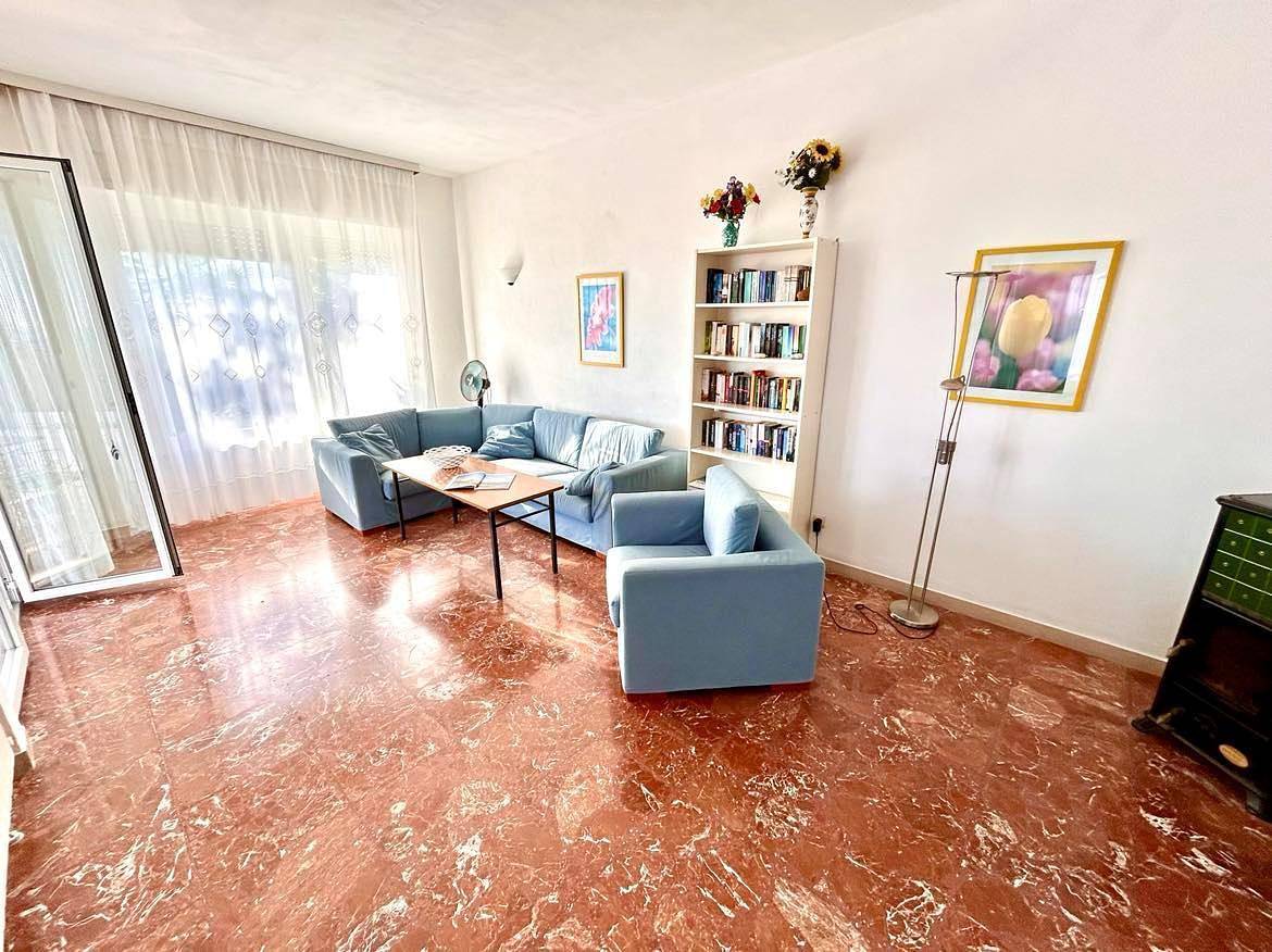 Bellissima villa con terrazzo vista mare e giardino taunus in Numana, Riviera del Conero