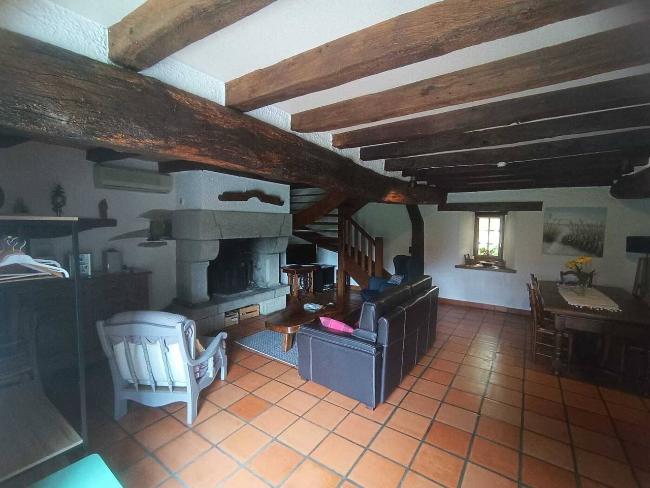 À Kervoyal, longère de charme à deux pas de la mer. in Damgan, Côte des Mégalithes