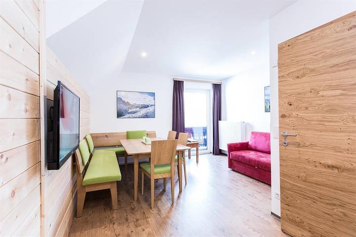 Ferienwohnung für 2 Personen, mit Balkon und Garten, kinderfreundlich in Mauterndorf - 4