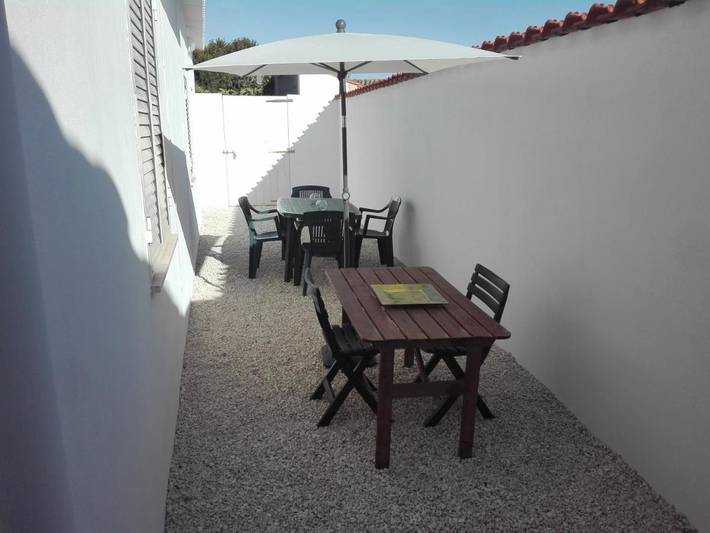 Location de vacances pour 6 personnes, avec jardin à Cabras - 3