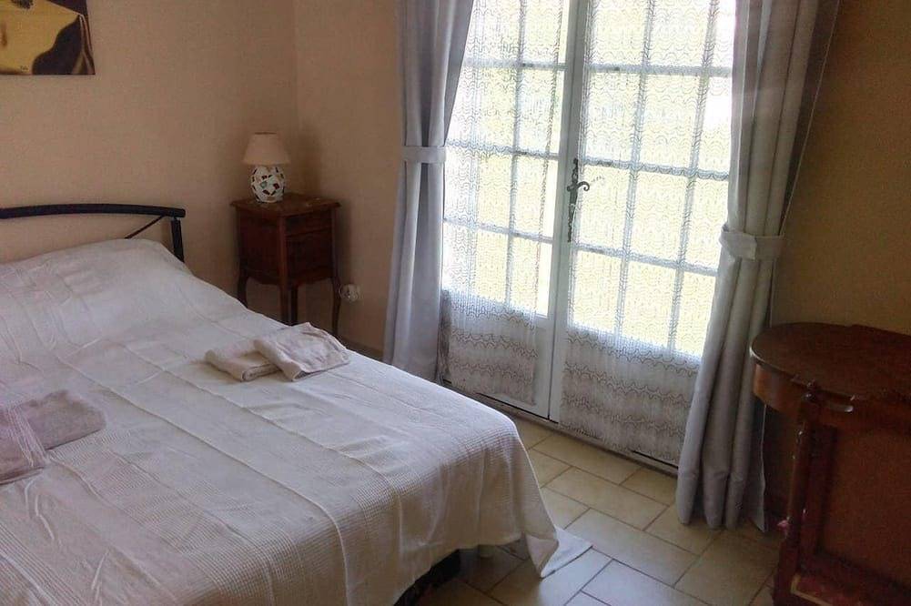 Het watervalbalkon in Trans-en-Provence, Draguignan en omgeving