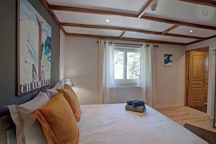 Location de vacances pour 2 personnes, avec jardin et vue à Chalmazel - 2