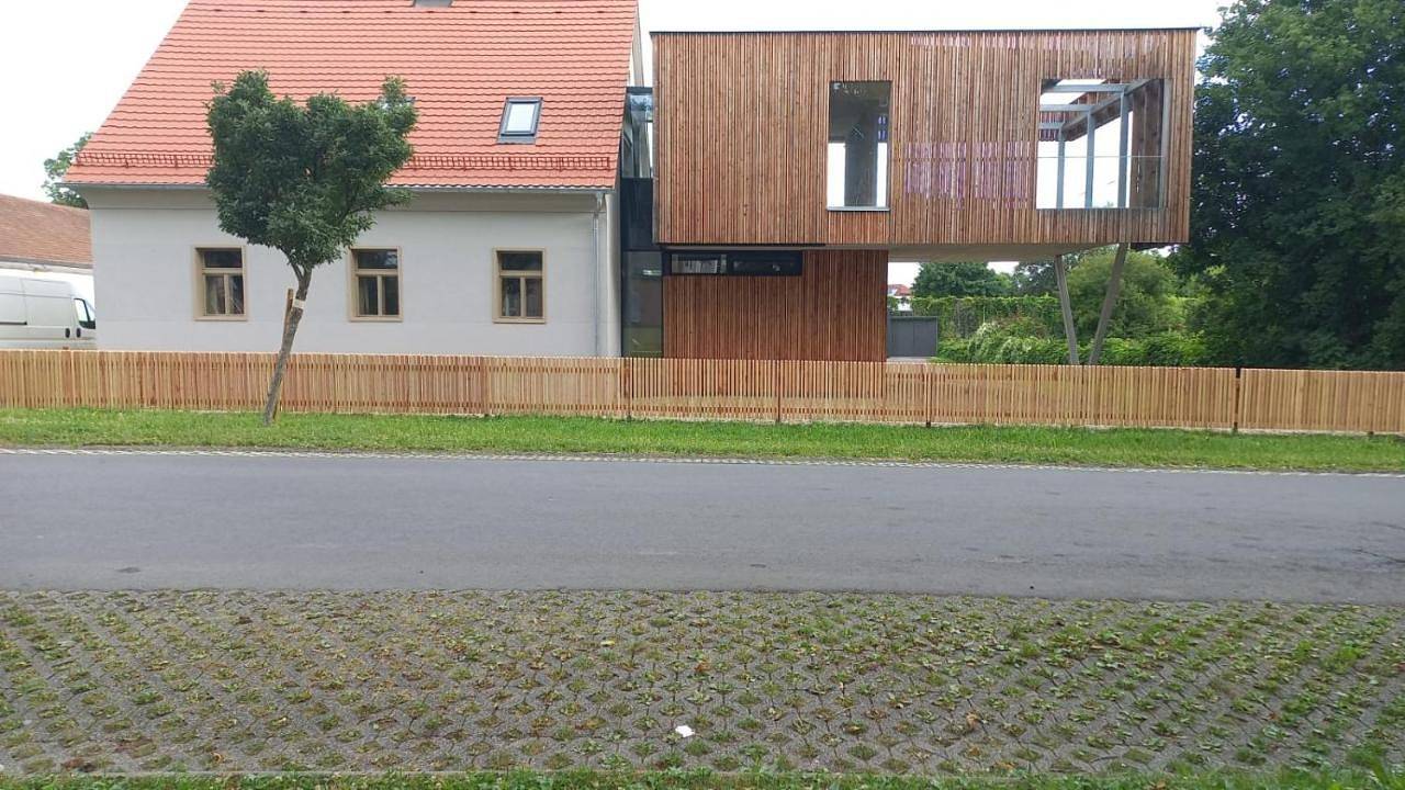 Ganze Wohnung, Two-Bedroom Apartment with Terrace in Südoststeiermark, Bad Radkersburg
