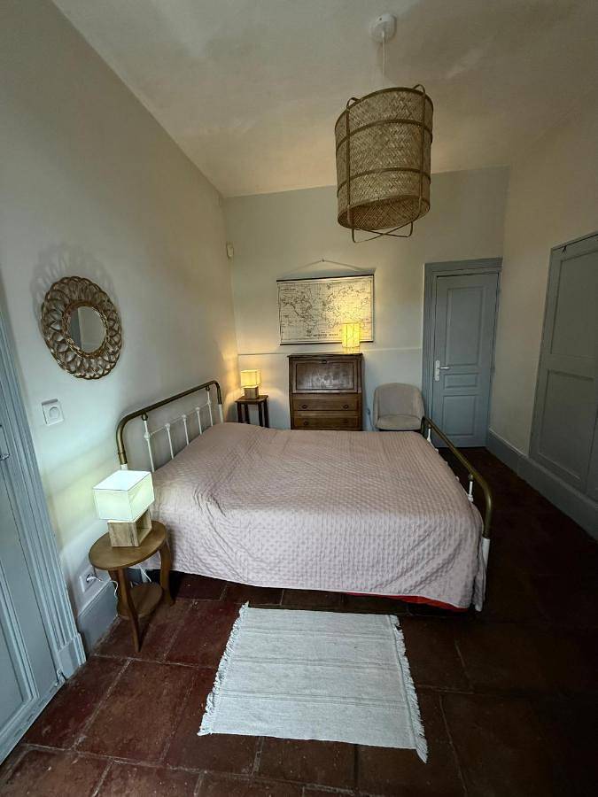 Gîte pour 4 personnes, avec piscine ainsi que vue et jardin à Albas - 4