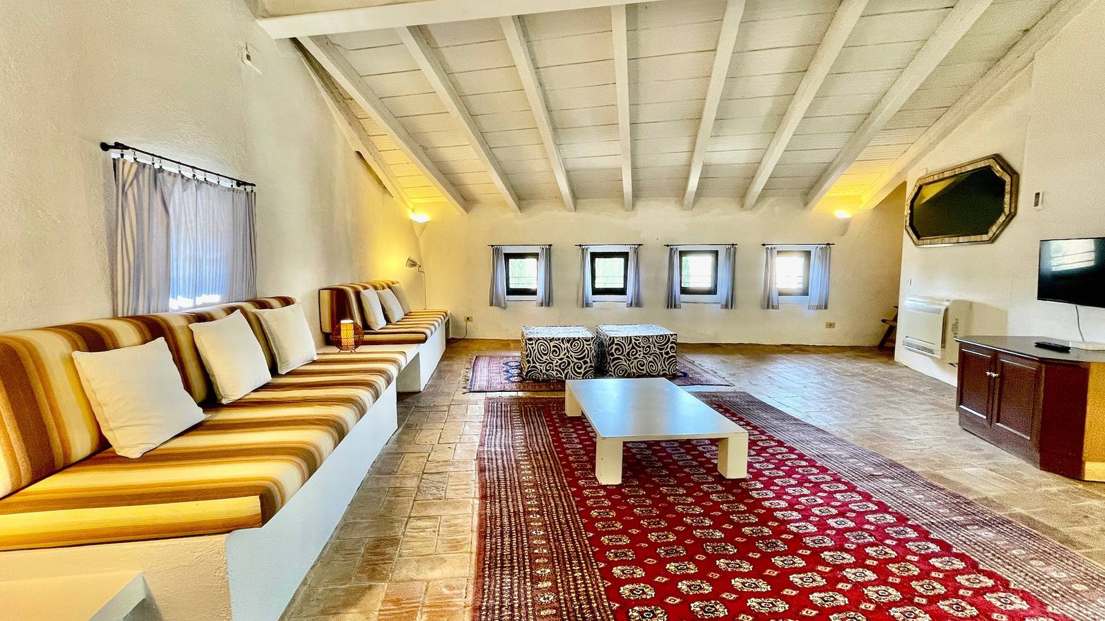 Appartamento intero, Appartamento 'Apartaments Can Gibert-Cap De Creus' con giardino in comune, Wi-Fi e aria condizionata in Castelló d'Empuries, Upper Empordà