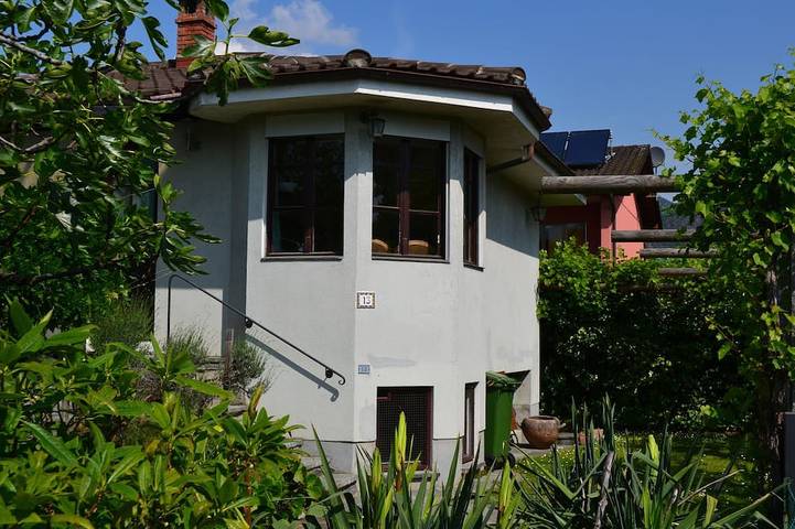 Ferienhaus für 5 Personen, mit Terrasse und Garten