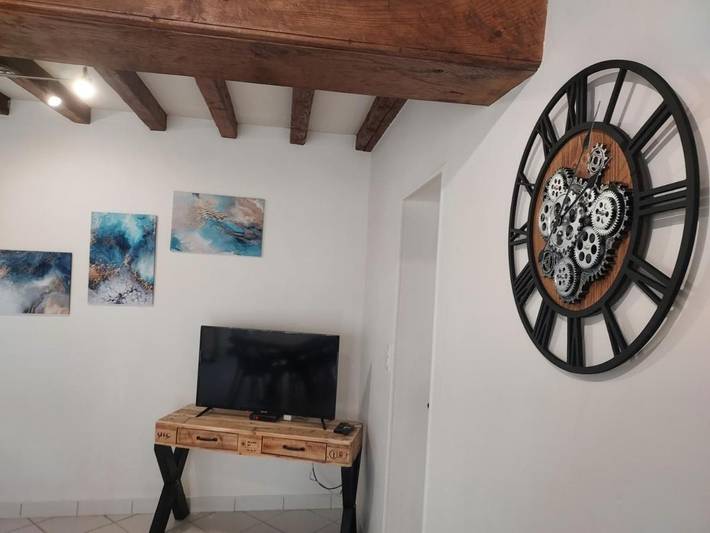 Location de vacances pour 12 personnes, avec jardin ainsi que terrasse et piscine, animaux acceptés à Bligny-lès-Beaune - 4