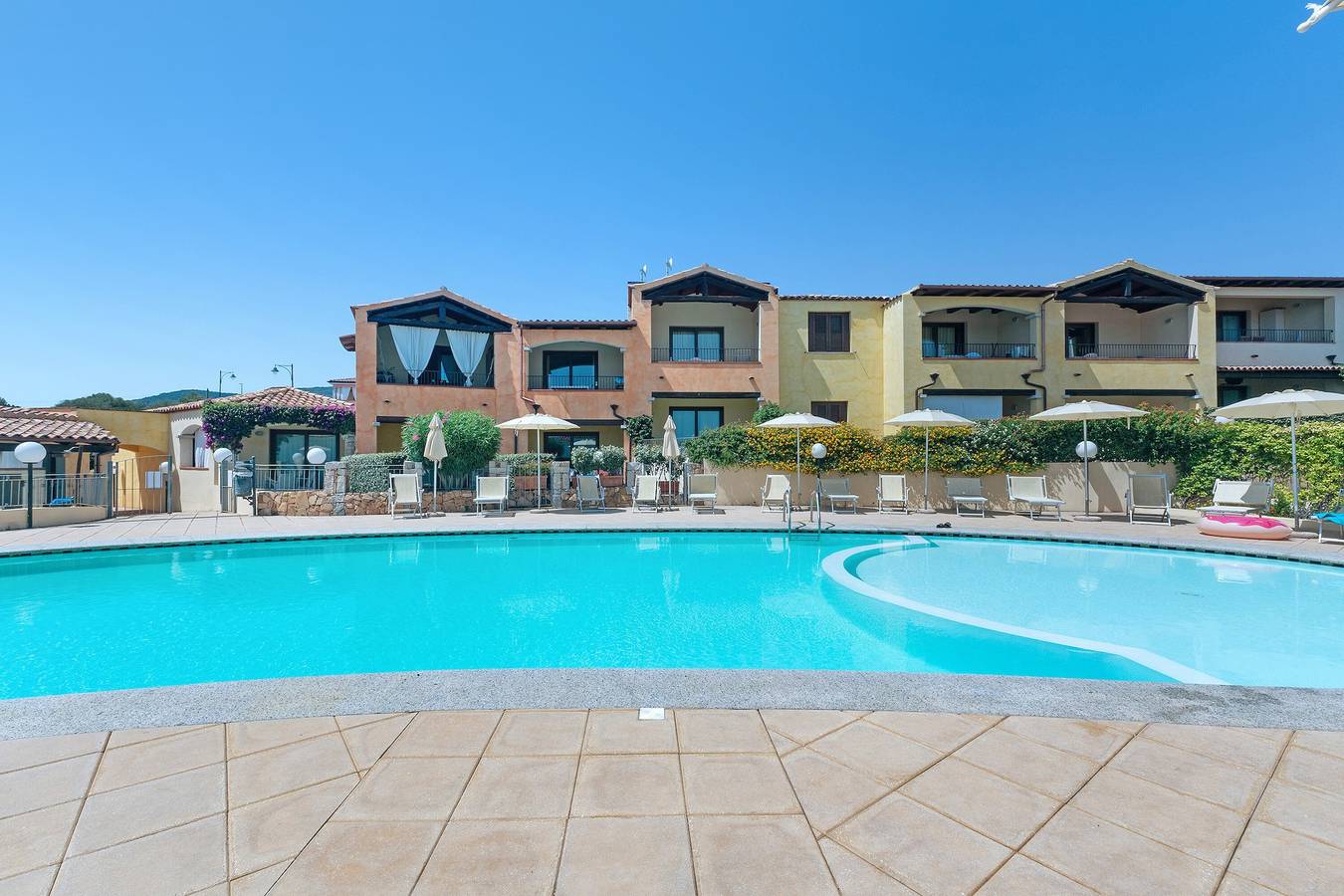 Hel lejlighed, Casa Vacanze Mora Apartment with Private Pool and Air Conditioning in Murta Maria, Olbia