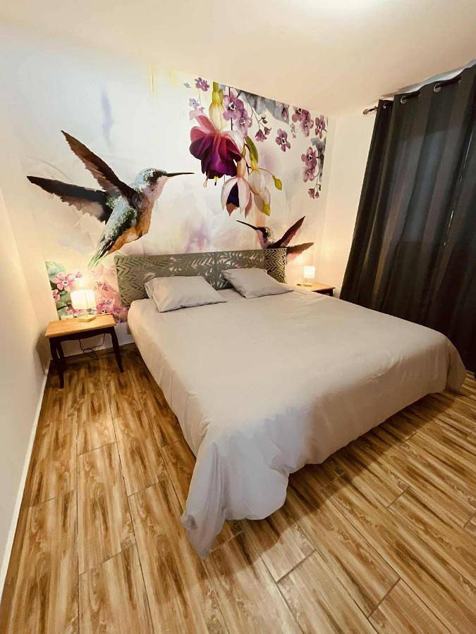 Appartement de vacances pour 4 personnes, avec jacuzzi et terrasse