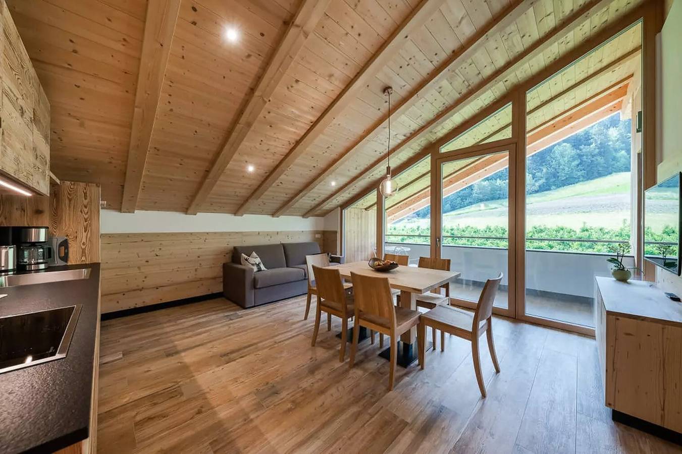 Ganze Wohnung, Ferienwohnung 'Natur Suite Edelweisshof Georg' mit Bergblick, Gemeinschaftsgarten & Wlan in Gufidaun, Klausen
