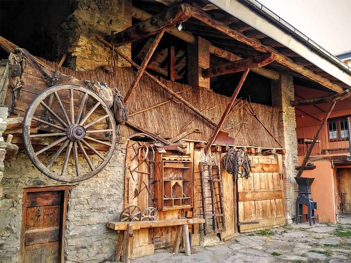 Casa rural para 12 personas, con terraza y piscina en Pirineo Catalan - 4