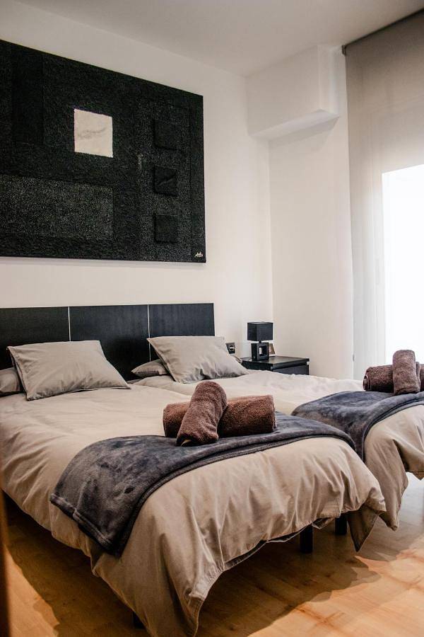 Chalet para 8 personas, con vistas además de piscina y jardín en Garraf - 3