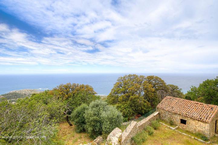 Casa vacanza per 6 persone, con terrazza a Corbara