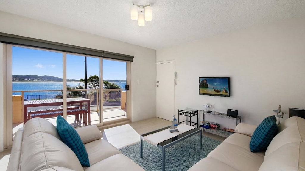 Ganze Wohnung, Erstaunliche Meerblicke, 100 Meter Zum Strand Und Zu Den Geschäften in Terrigal, New South Wales