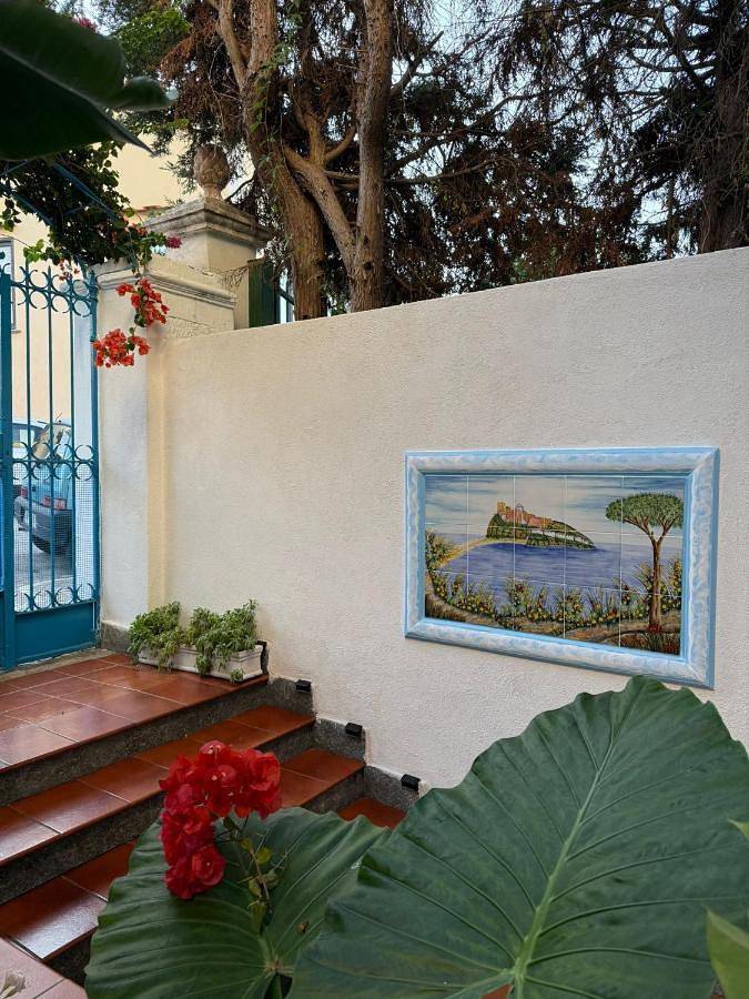 Location de vacances pour 4 personnes, avec vue et jardin dans Ischia Porto - 3