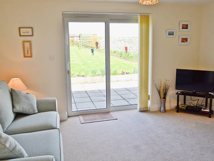 Casa rural para 2 personas, con jardín - 1