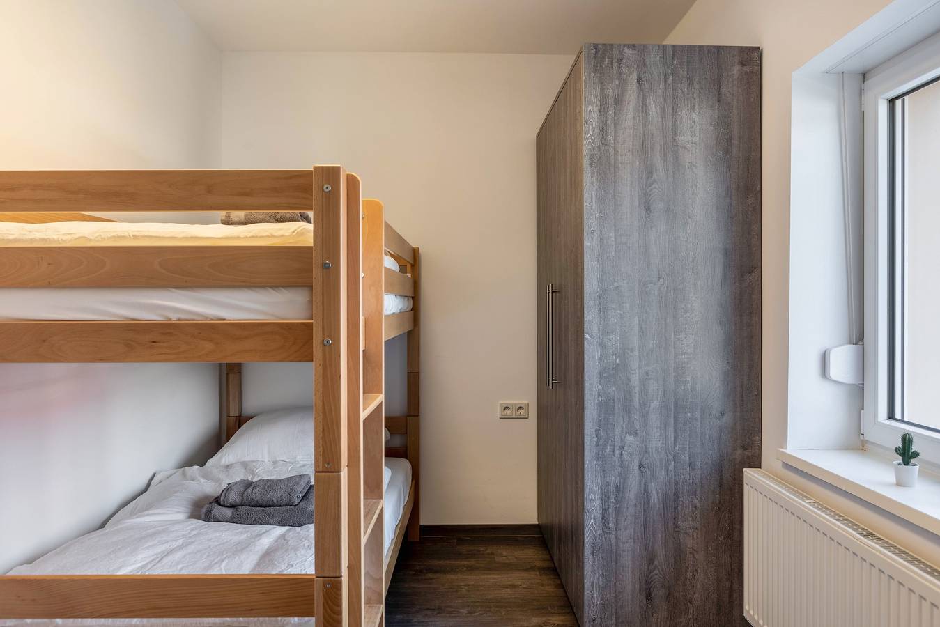 Haus Fuldablick 'Zimmer 7' mit Gemeinschaftsgarten und Wi-Fi in Rotenburg an der Fulda, Hessisches Bergland