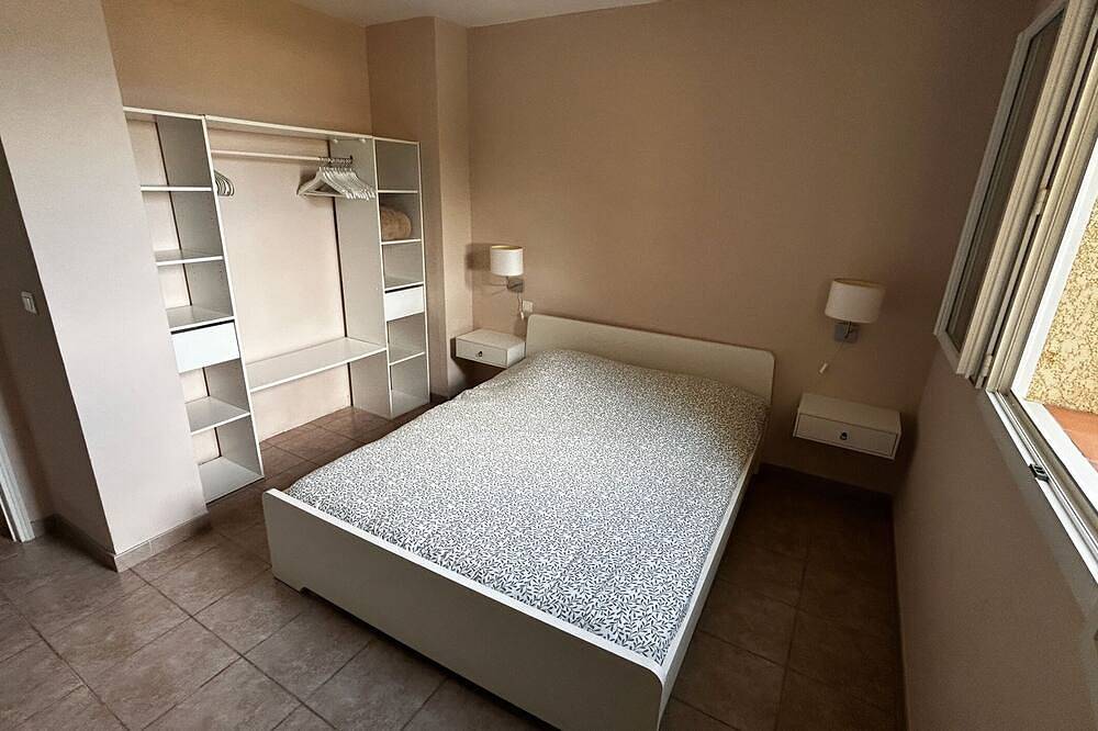 Appartamento intero, Appartamento con 3 camere da letto (piede pieno) in residence con piscina, a 250 metri dalle spiagge in Cappiciolo, Olmeto