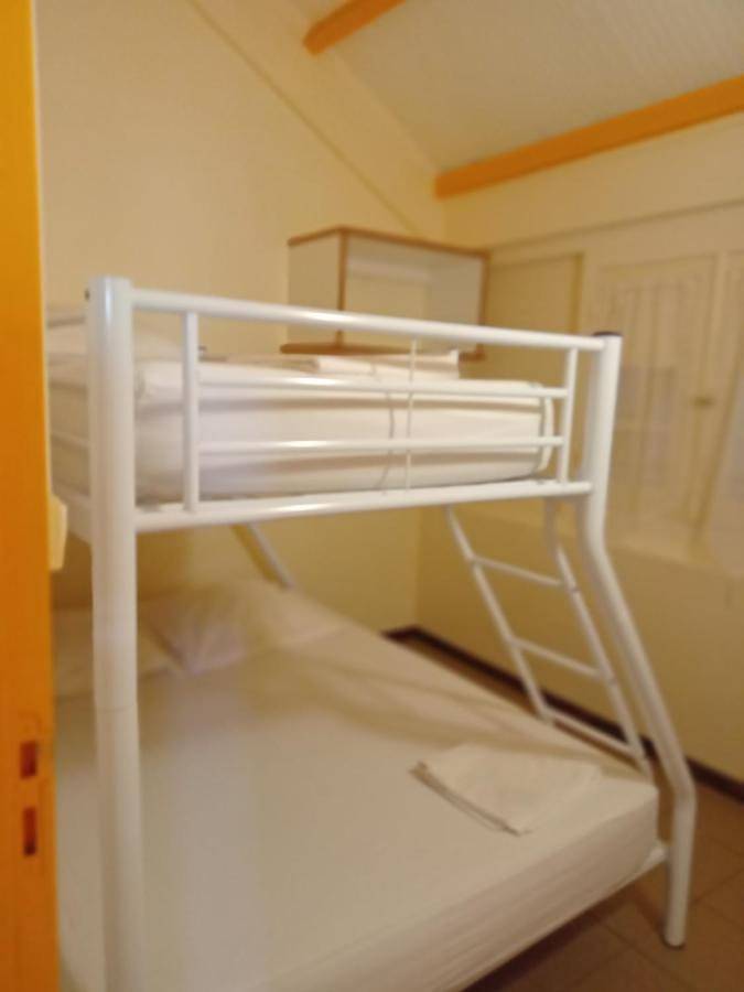 Maison d’hôte pour 4 personnes, avec vue et piscine ainsi que terrasse et jardin à Petit-Bourg - 4