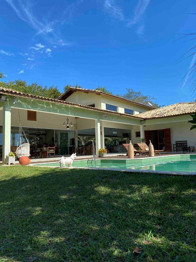 Casas e apartamentos de temporada para 15 pessoas, com vista e piscina e ainda balcão and jardim em Santa Branca